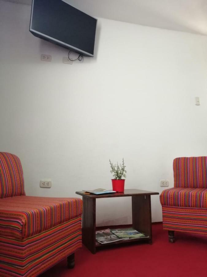 Pandora Hotel Colca Chivay Buitenkant foto